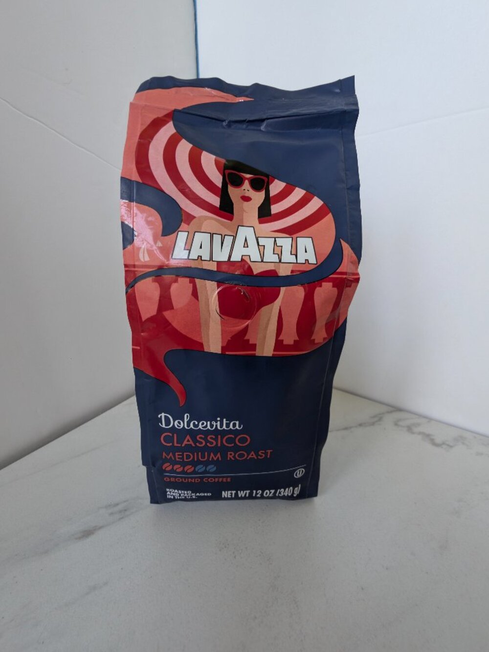 LAVAZZA Dolcevita Classico Medium Roast Ground Coffee